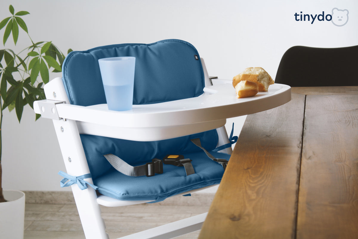 Blaues Tinydo Sitzkissen passend für  Safety 1st Timba mit Tisch und Tray