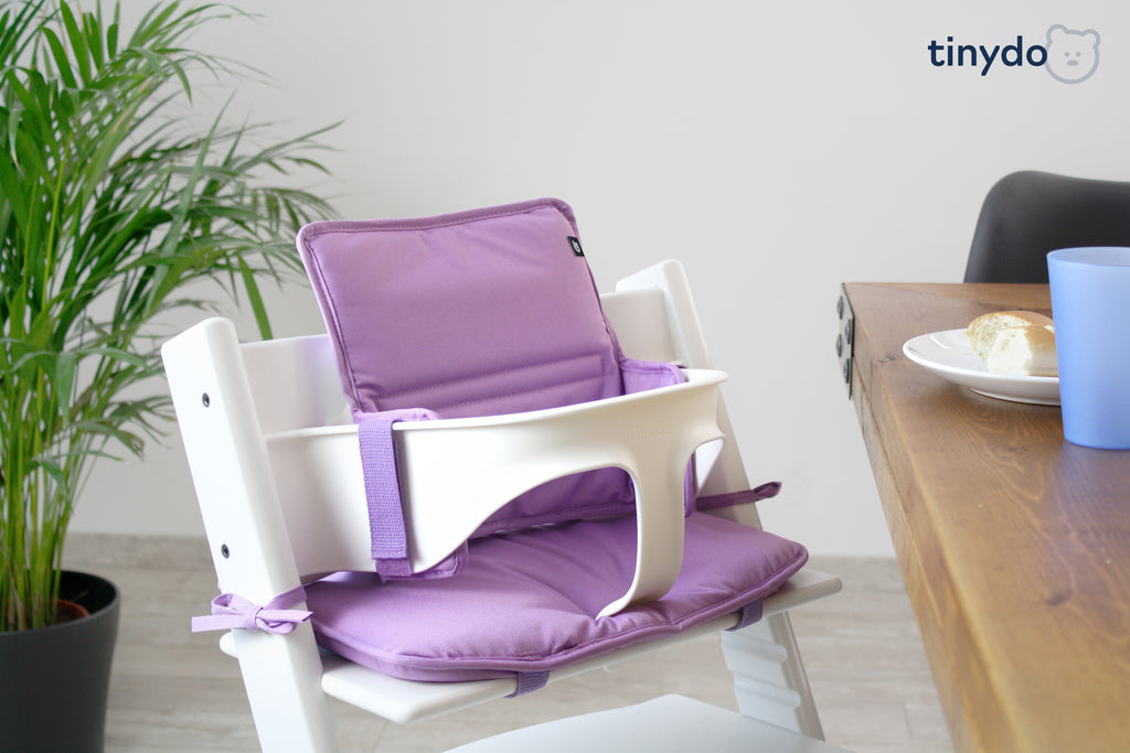 Violettes Tinydo Sitzkissen passend für Stokke Tripp Trapp mit Babyschale